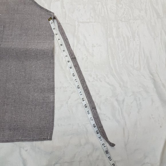 "Dad Fixes Everything" Apron - Picture 4 of 4